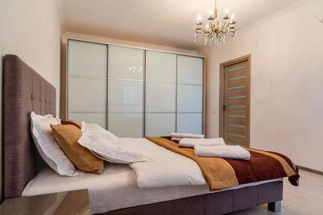 Апартаменты Lux 3-bedroom apartment in Most City area Днепр-15